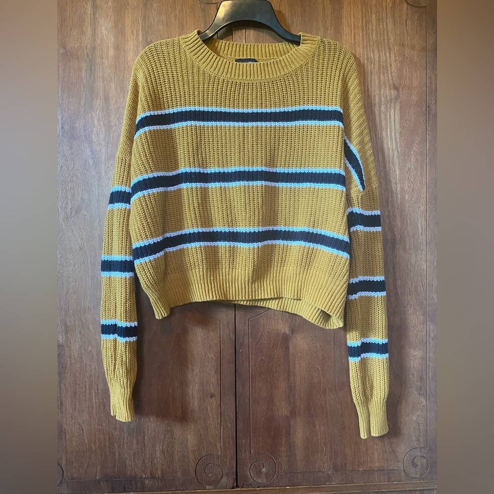 Striped slouchy cropped sweater